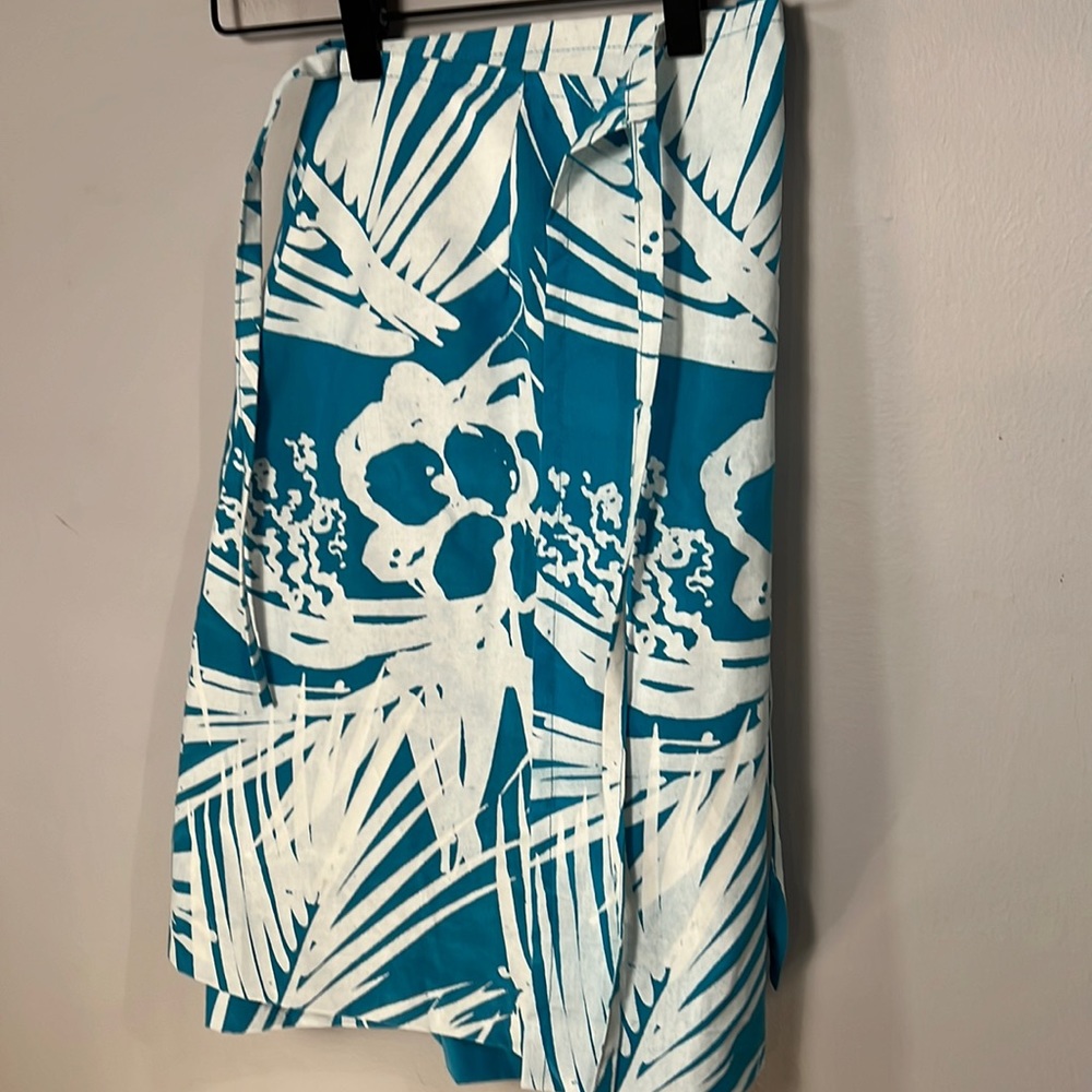 One of a Kind Wrap Skirt. Sooo Stinkin Cool!!!